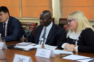 Xorijiy ekspertlar O'zbekiston haqida