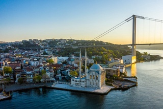 Истанбулда унутилмас 48 соат яшанг!