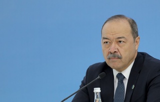 Абдулла Арипов ўз вақтида сув етказиб берилгани учун Тожикистонга миннатдорлик билдирди