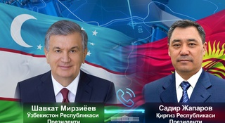 Президентҳои Ӯзбекистон ва Қирғизистон масъалаҳои мубрами ҳамкориҳои дуҷонибаро баррасӣ карданд