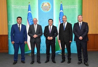 Глава МИД Узбекистана провел встречу с председателем Фонда им. Конрада Аденауэра