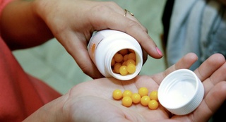 Коронавирусдан ўлим даражасини анча пасайтирадиган витамин номи ошкор қилинди