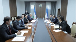 Ҳайатҳои Ӯзбекистон ва Тоҷикистон дар соҳаи ҳамлу нақли автомобилӣ масоили ҳамкориро баррасӣ карданд