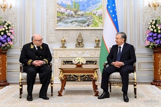 President of Uzbekistan receives the Ambassador of Russia