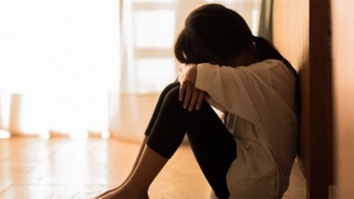 Суратларни тарқатмаслик эвазига 600 АҚШ доллари талаб қилган товламачи қўлга олинди