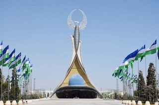 В честь Дня независимости узбекистанцы отдохнут четыре дня подряд