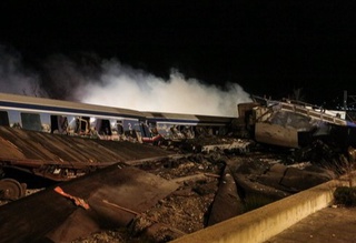 Грецияда поездлар тўқнашуви қурбонлари сони 36 кишига етди