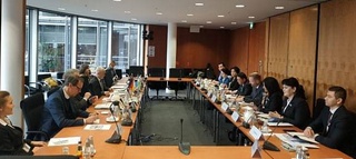 Депутаты парламента Узбекистана ознакомились с деятельностью Бундестага Германии