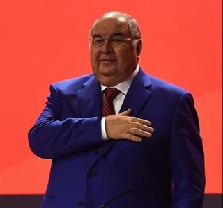 Алишер Усмонов Халқаро қиличбозлик федерацияси президентлигига қайта сайланди