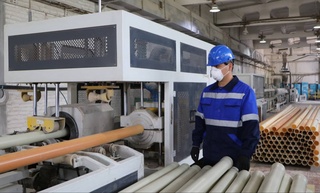 Цех по производству трубной продукции из полиэтилена и поливинилхлорида увеличил объемы выпуска в два раза