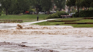 Италияда сув тошқини: икки киши ҳалок бўлди