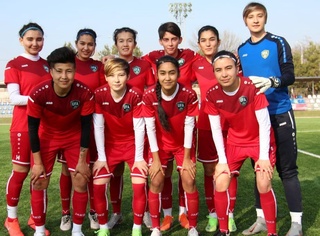 Женская сборная Узбекистана по футболу сегодня сыграет первый матч на турнире в Анталье