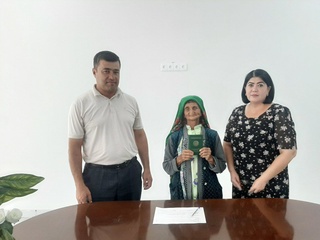 Jomboylik 74 yoshli onaxon tug'ilganlik guvohnomasini oldi