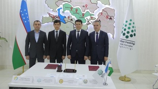 Ta'lim sohasi xodimlari elektron xizmatlardan foydalanishga o'qitiladi