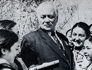 Абдулла Қаҳҳор – ХХ аср ўзбек адабиётининг  забардаст адиби