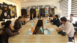 В Самаркандском государственном институте иностранных языков был открыт Центр «Испано-узбекского языка»