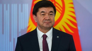 Президент Кыргызстана принял отставку премьер-министр и правительства