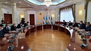 Абдулазиз Камилов встретился с министром иностранных дел Казахстана Мухтаром Тлеуберды