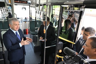 Урганч шаҳрида замонавий автобуслар қатнамоқда