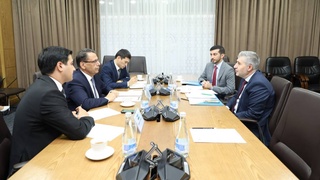 Обсуждены вопросы развития сотрудничества с Катарским университетом Хамада бен Халифы