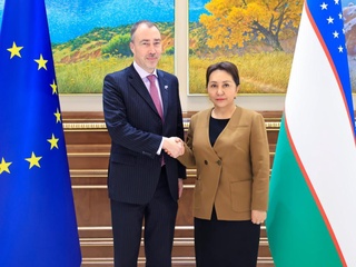 Сенатта Европа Аўқамының Өзбекстандағы Елшиси менен ушырасыў болып өтти