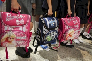 Ўқувчи сумкаси оғирлиги бола вазнига мутаносибми?