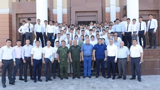 Встреча со студентами юрфака Термезского университета