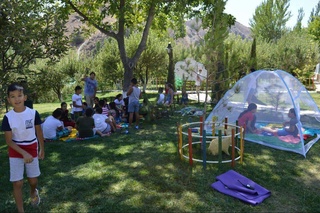 Оромгоҳлар болаларни чорлайди