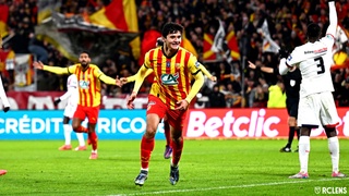 «Ланс» Абдукадыра Хусанова проиграл «Пари Сен-Жермен» по пенальти