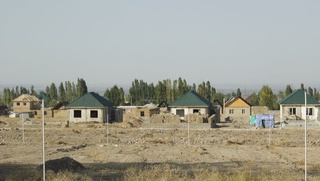 Oʻzboshimchalik bilan egallangan yer uchastkalari va ulardagi binolarni legallashtirishga ruxsat berildi