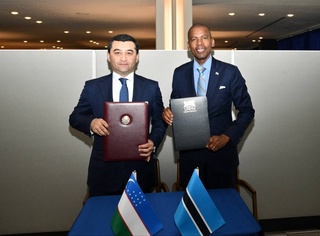 Ўзбекистон Боцвана билан дипломатик алоқа ўрнатди