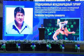 В городе Навои завершился II традиционный международный турнир по греко-римской борьбе памяти основателя навоийской школы борьбы