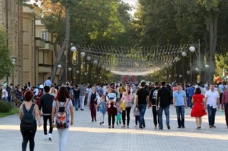 Ўзбекистон аҳолисининг неча фоизи меҳнатга лаёқатли?