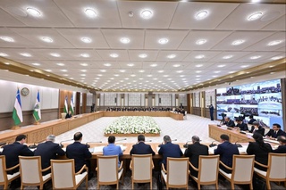 Для работы с финансовыми институтами создаётся чрезвычайный штаб во главе с премьером