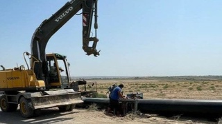 В махалле «Бунёдкор» продолжается строительство водопровода