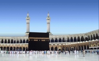 Умра сафаридан қайтариш чораларини кўрмаган хусусий авикомпания мансабдорларига нисбатан жиноят иши қўзғатилди