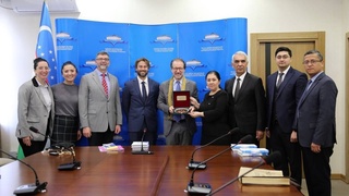 Налажено сотрудничество между Уполномоченным по правам человека и Международным республиканским институтом IRI США