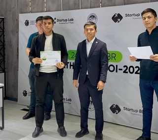 В Навои прошел конкурс «Ideathon4Navoi-2025»
