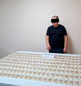 В Ташкенте задержали инспектора Агентства по карантину растений при получении 20 млн сумов за провоз удобрений