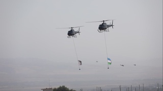 Чирчиқда Ҳарбий ҳаво кучлари авиашоу намойиш этди