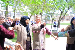 Маҳалла институт кўмагида “маданият ўчоғи”га айланади