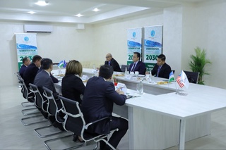 “Тараққиёт стратегияси” марказида Малайзия парламенти делегацияси вакиллари билан учрашув бўлиб ўтди