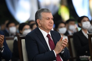 Президент - ҷавонон: Бо саъю кӯшиши имрӯза шумо барои оянда замина мегузоред