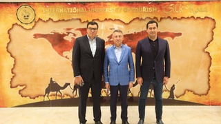 Вице-президент Турции посетил Международный университет туризма «Шелковый путь»