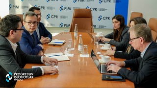 Прогрессив ислоҳотлар марказида АҚШ Тинчлик институти экспертлари билан учрашув бўлиб ўтди