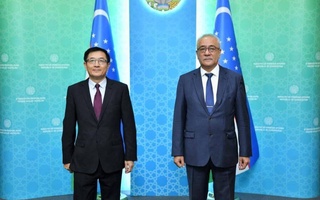 Спецпредседатель Президента Узбекистана встретился со спецпосланником МИД Китая