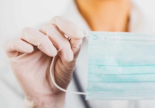 Жамоат жойларида тиббий ниқоб тақмаганлар қанча жарима тўлайди?