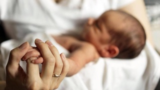 Акнун "шодиёна"-ро метавон дар корти пластикии бонкӣ қабул кард