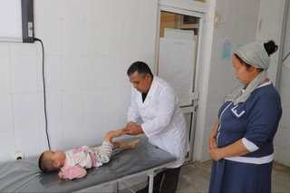 Навоийские врачи и педагоги - чимбайцам