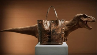 NBC: Scientists are working on growing Tyrannosaurus skin and making bags out of it